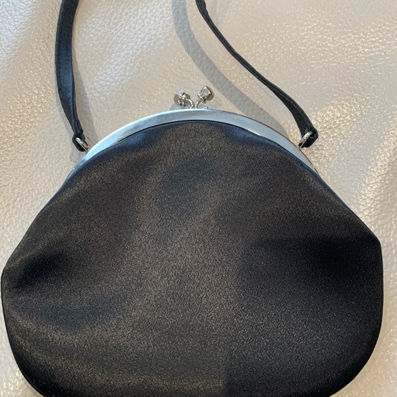 La Regale evening clutch bag - Picture 6 of 6